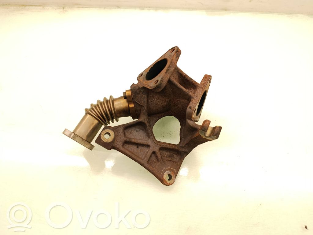 Volkswagen Touareg I Exhaust manifold 
