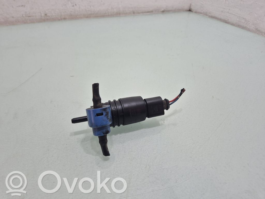Windscreen/windshield washer pump   26259