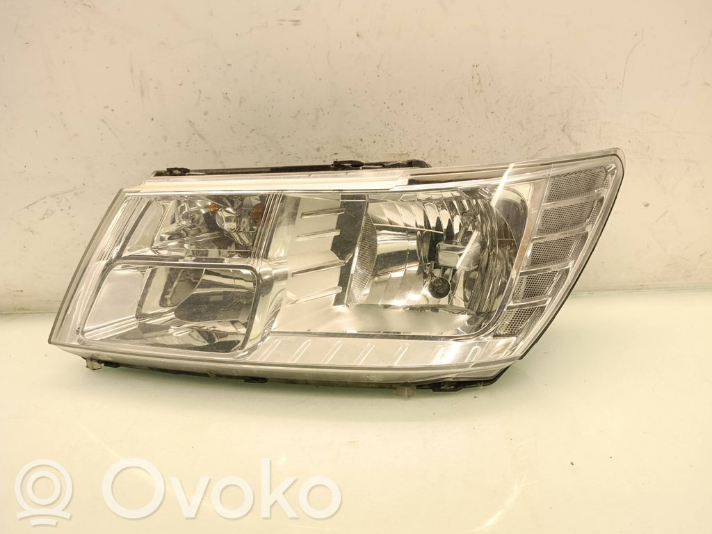 Dodge Journey Phare frontale 