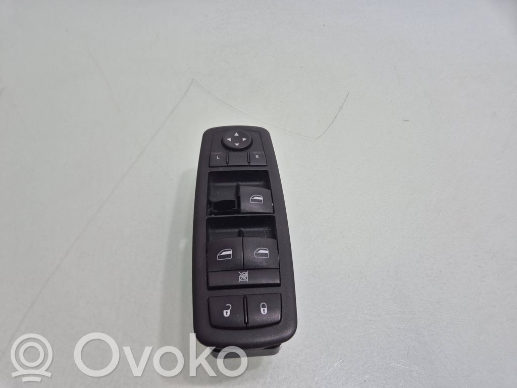 Dodge Journey Przyciski szyb 