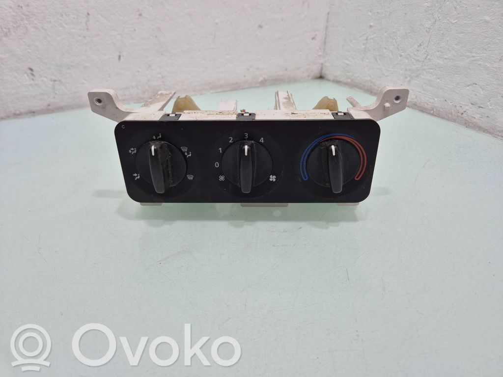Land Rover Freelander Climate control unit 