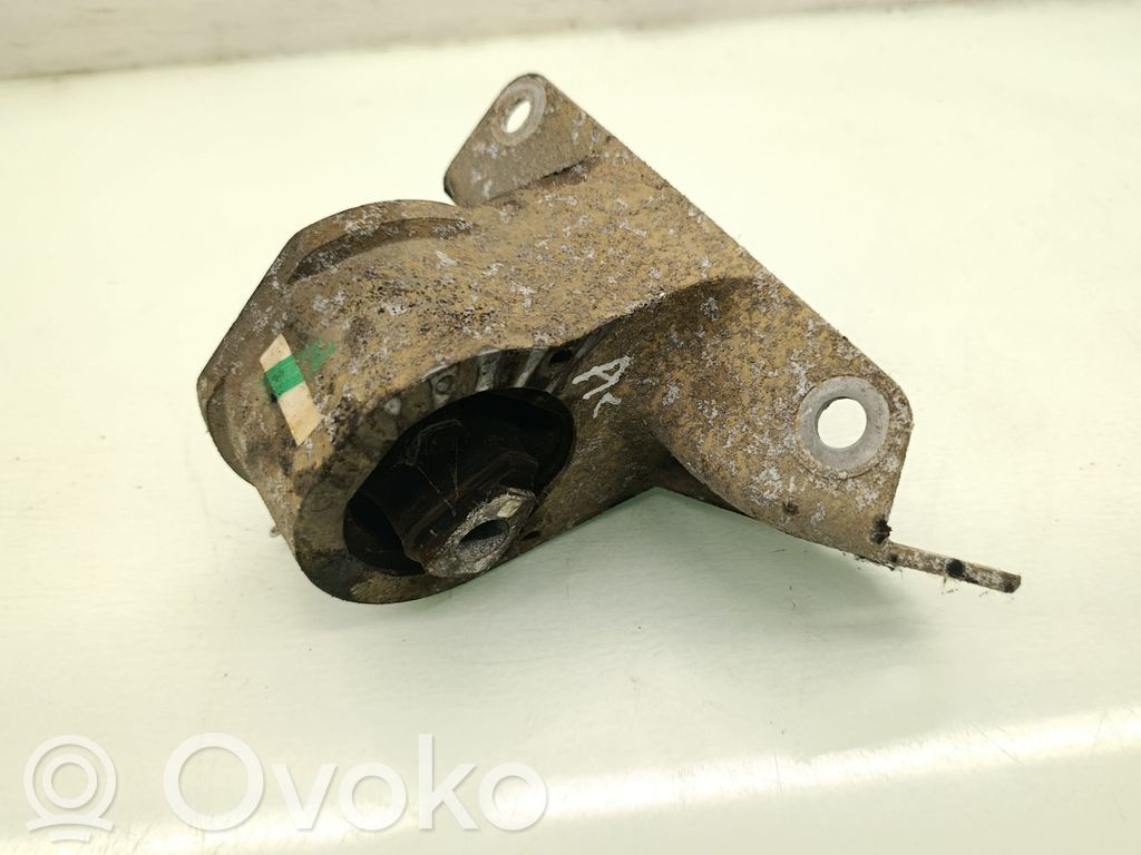 Land Rover Freelander Gearbox mounting bracket 