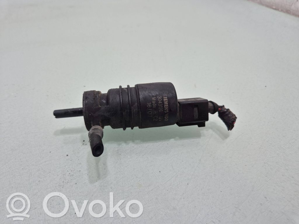 Honda Civic Windscreen/windshield washer pump 