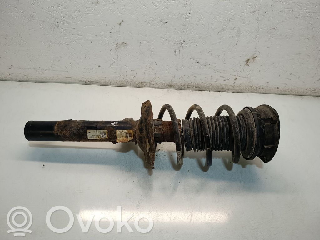 Skoda Octavia Mk3 (5E) Amortyzator osi przedniej ze sprężyną 
