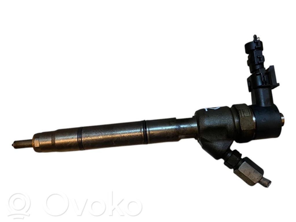 Fuel injector   338002A400,0445110256