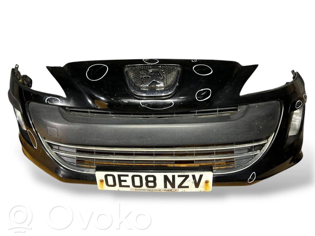 Peugeot 308 Front bumper 