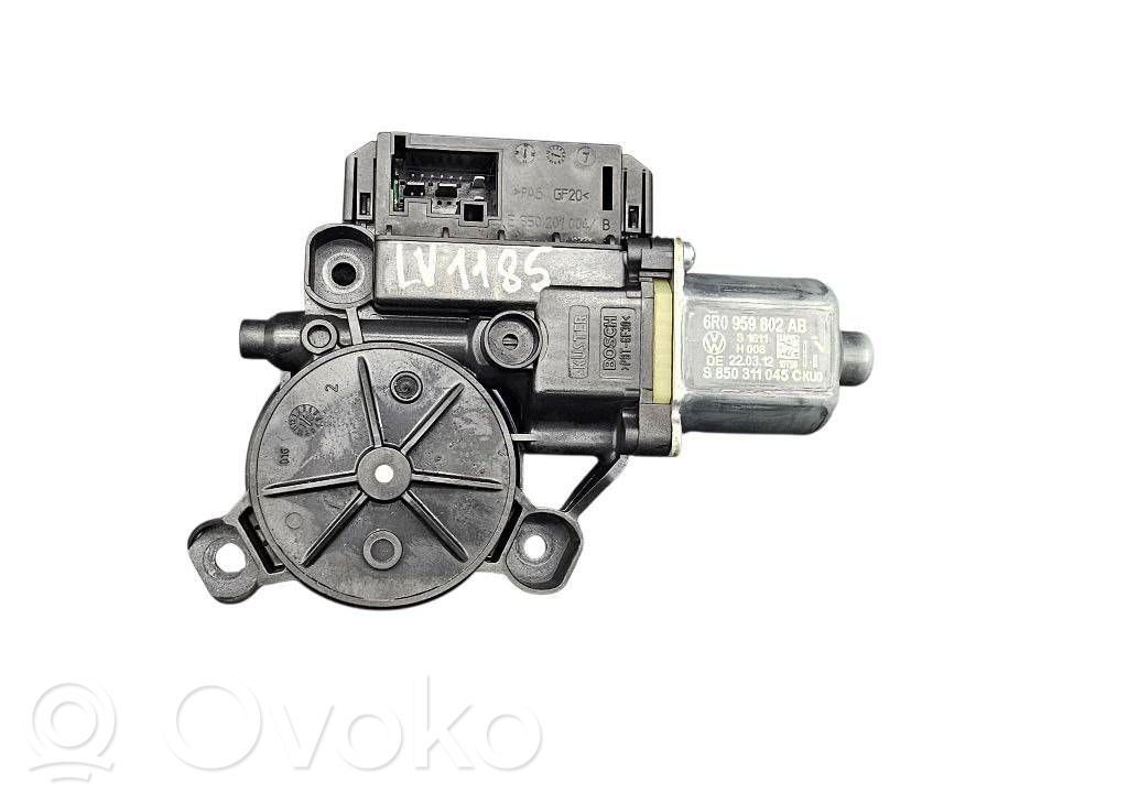 Volkswagen Polo V 6R Silnik regulatora szyby drzwi przednich 