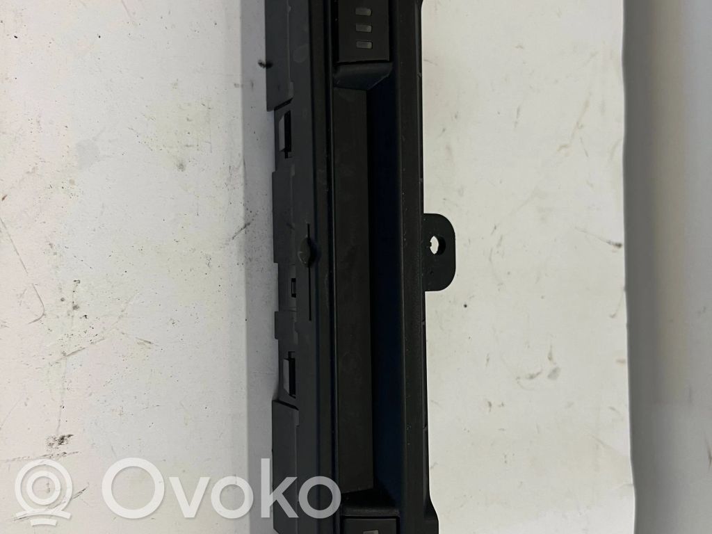 Seat heating switch   BHR155260
