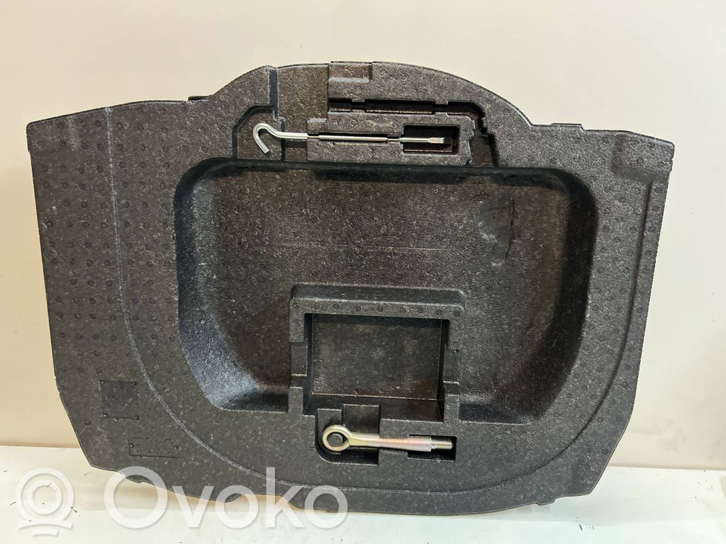 Mazda CX-3 Bagažinės grindys 