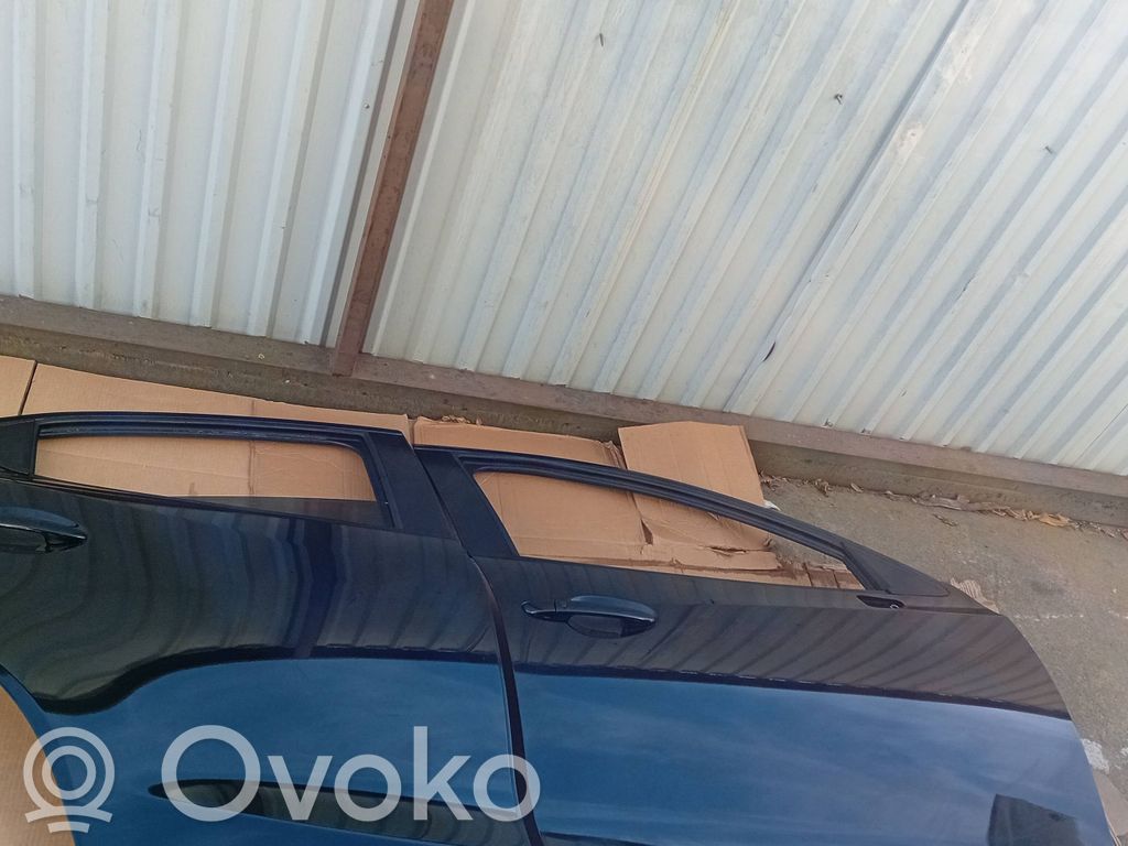 Mazda 2 Priekinės durys 