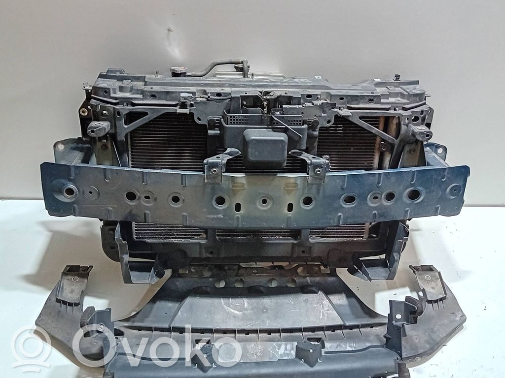 Mazda 3 III Radiatorių panelė 