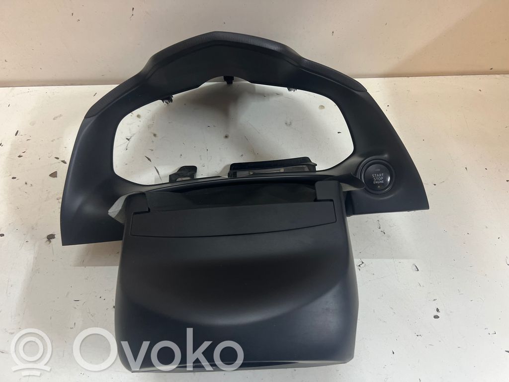 Mazda 3 III Ohjauspyörän pylvään verhoilu 