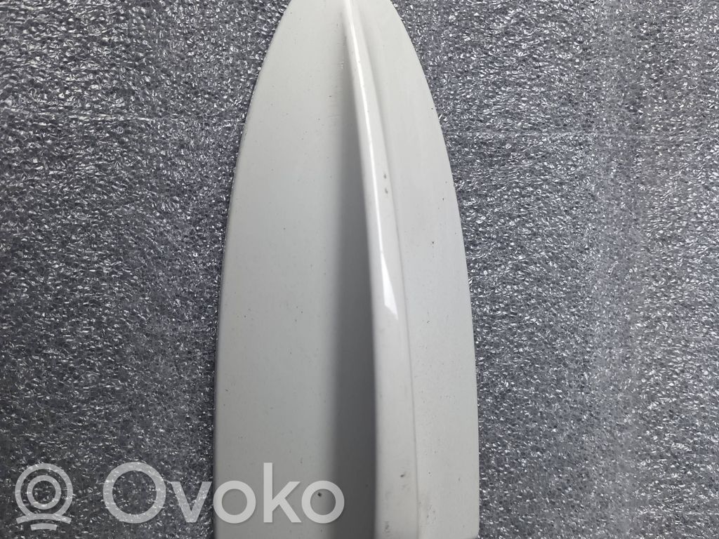 BMW 3 E90 E91 Jumta (GPS) antenas pārsegs 
