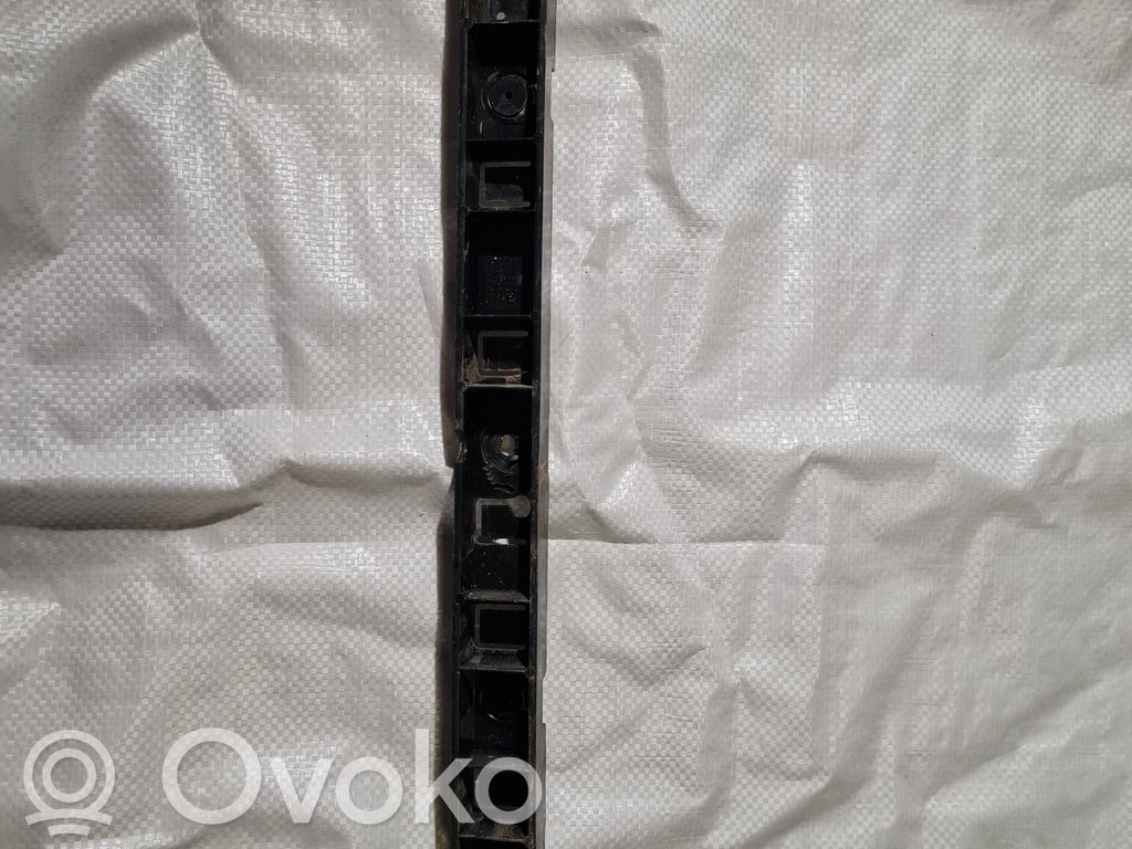 Rear bumper mounting bracket   68229237AC