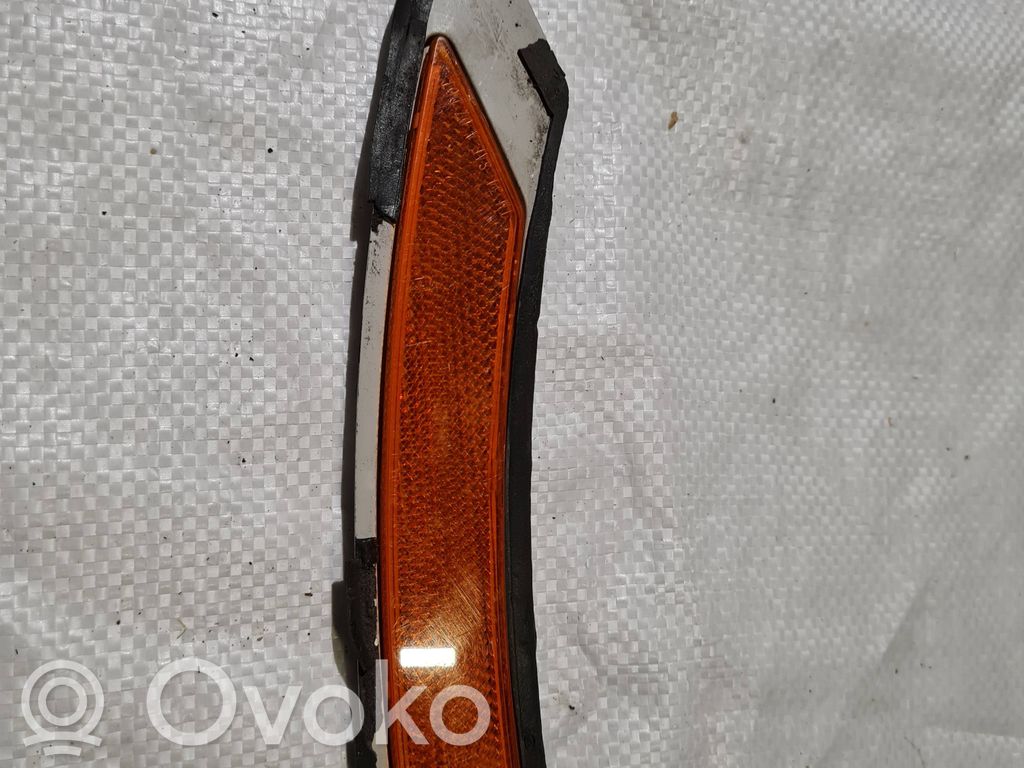 Réflecteur avant   7205398