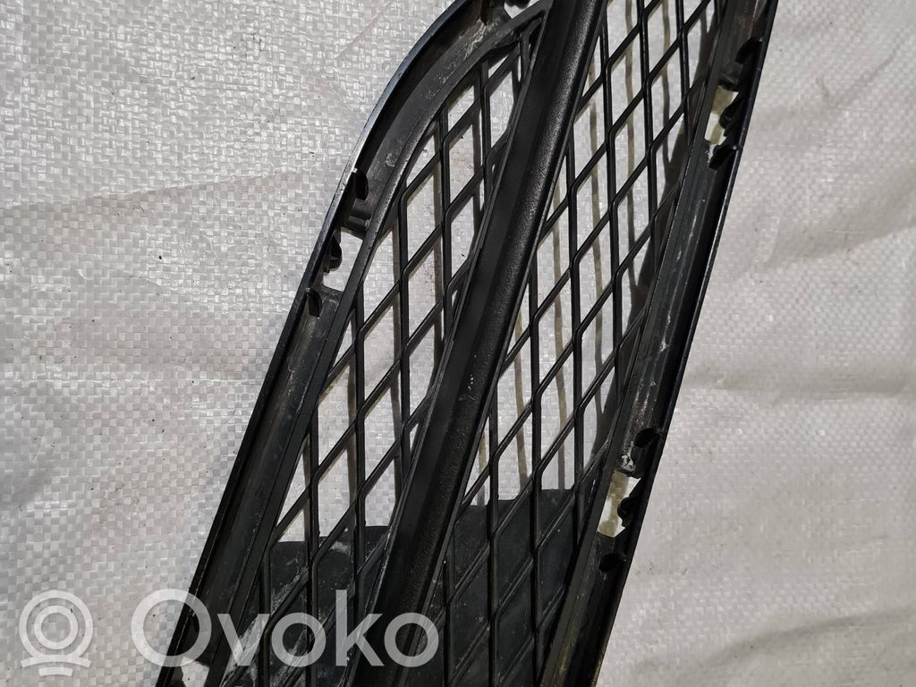 BMW 3 E90 E91 Front bumper lower grill 