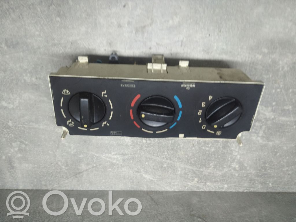 Citroen Berlingo Climate control unit 