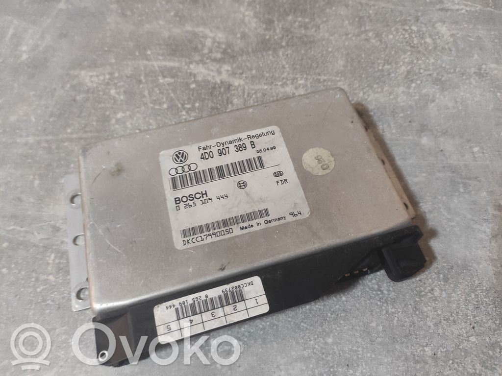 Audi A8 S8 D2 4D Suspension control unit/module 