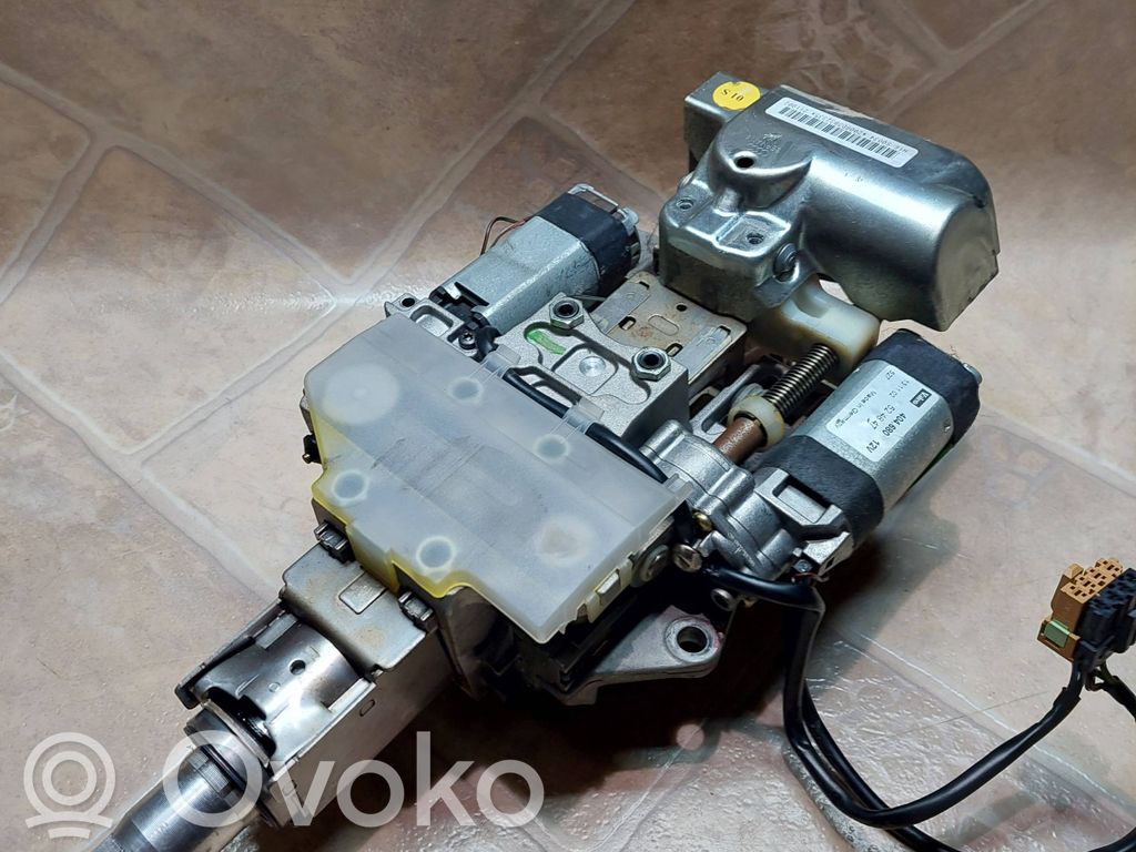 Volkswagen Phaeton Ohjauspyörän akseli 