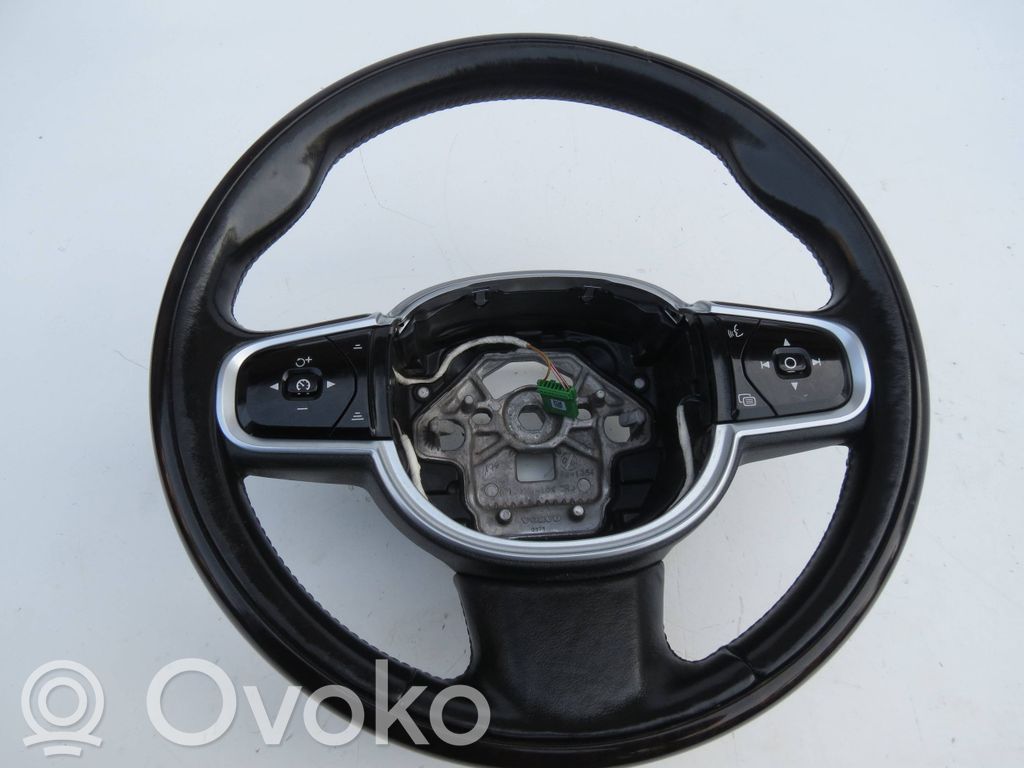 Ohjauspyörä   31407815,628110432