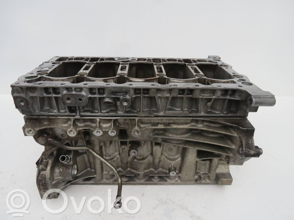 Volvo S60 Engine block 