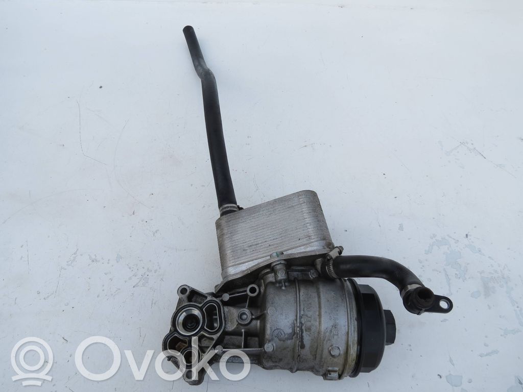 Volvo V70 Mocowanie / uchwyt filtra oleju 