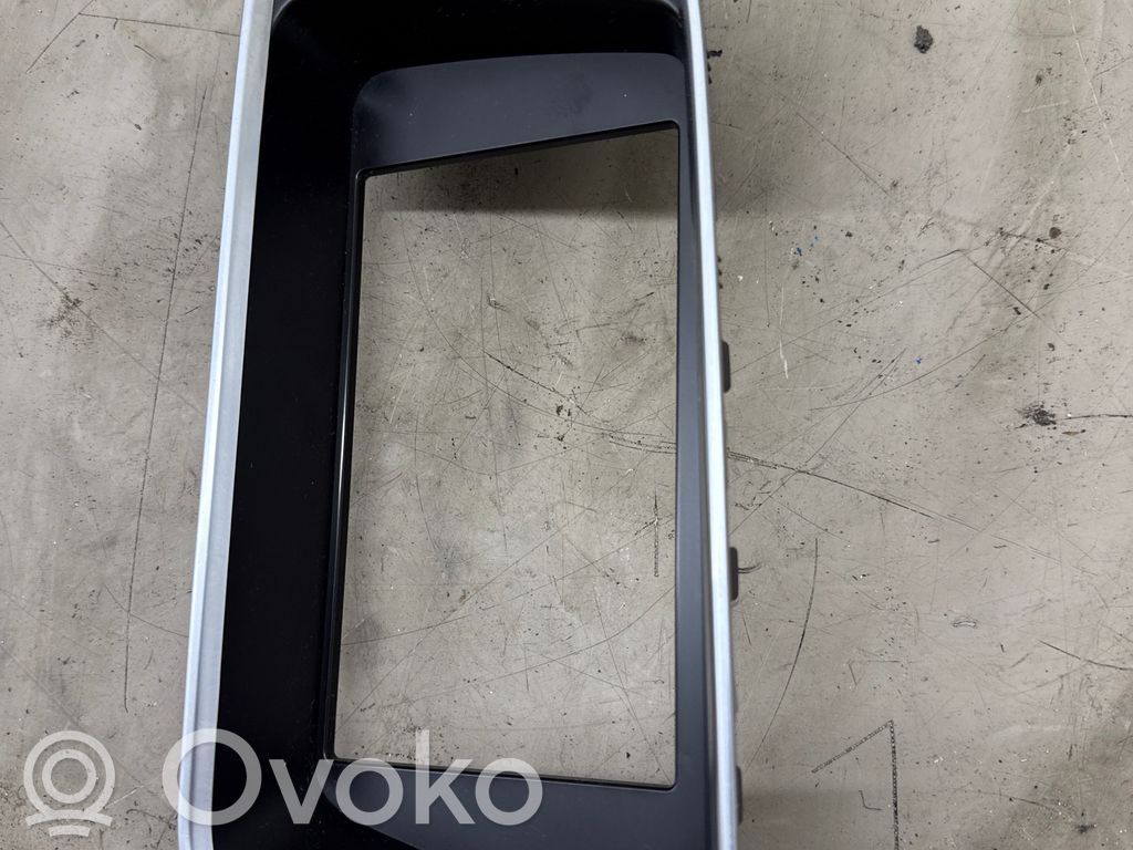 Audi Q5 SQ5 8R Konsola środkowa / Radio / GPS 