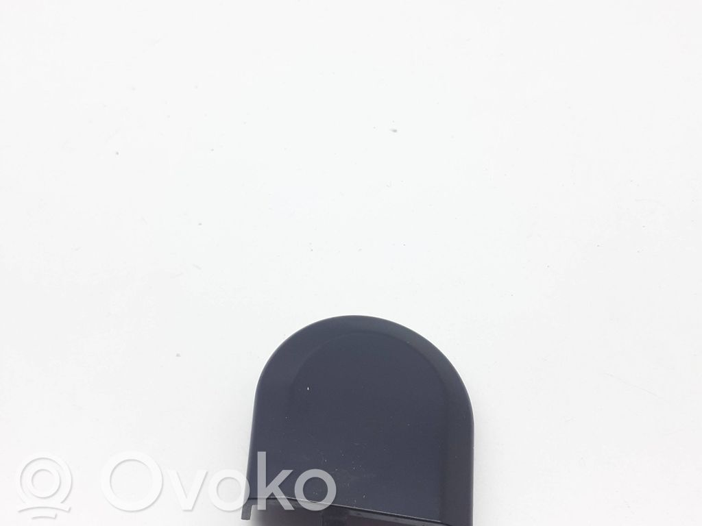 Honda Civic Front wiper blade arm 
