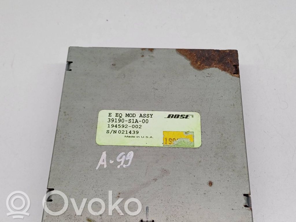 Honda Accord Sound amplifier 