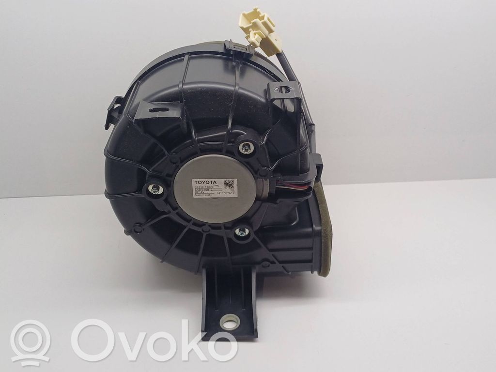 Toyota Yaris Hybridi-/sähköajoneuvon akun puhallin 