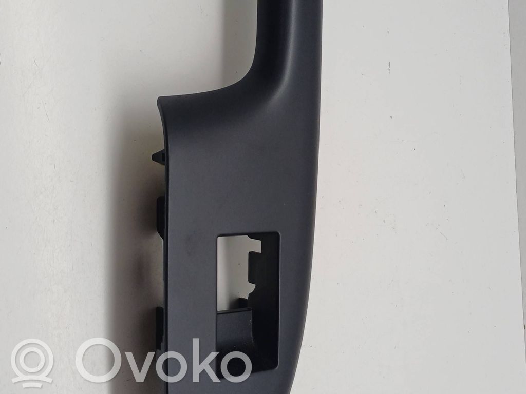 Lexus CT 200H Electric window control switch 