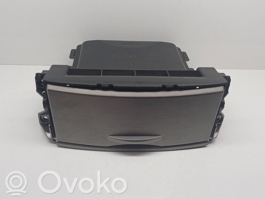 Handschuhfach   66120AJ030,S15602230