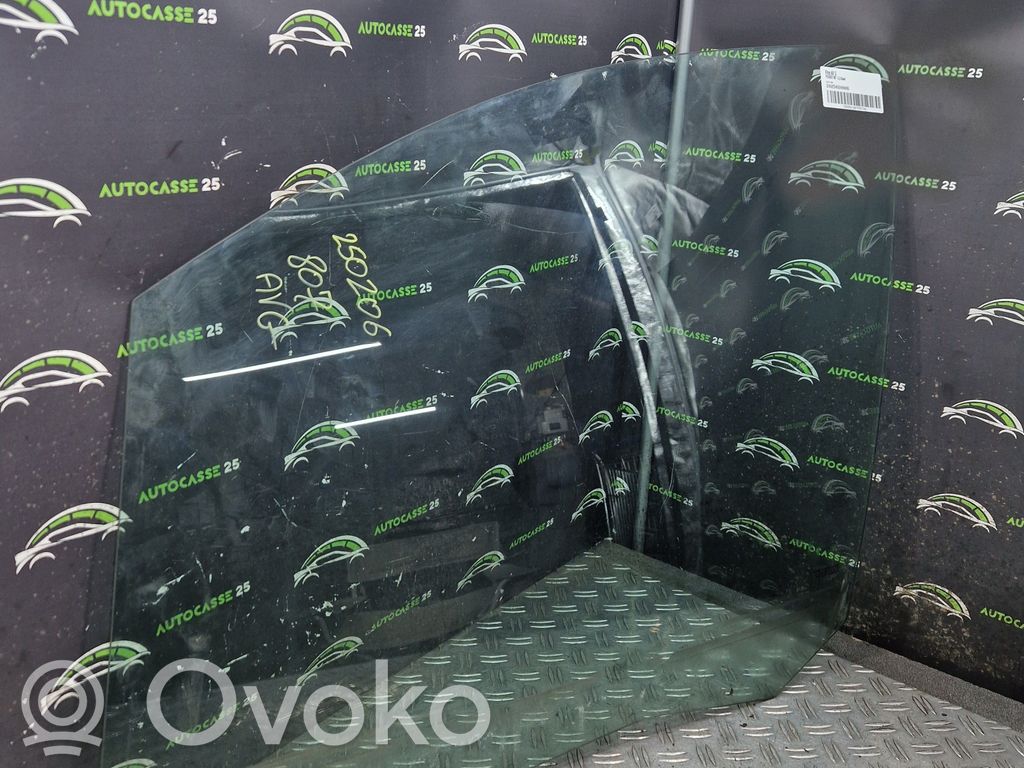 Peugeot 807 Vetro del finestrino della portiera anteriore - quattro porte 