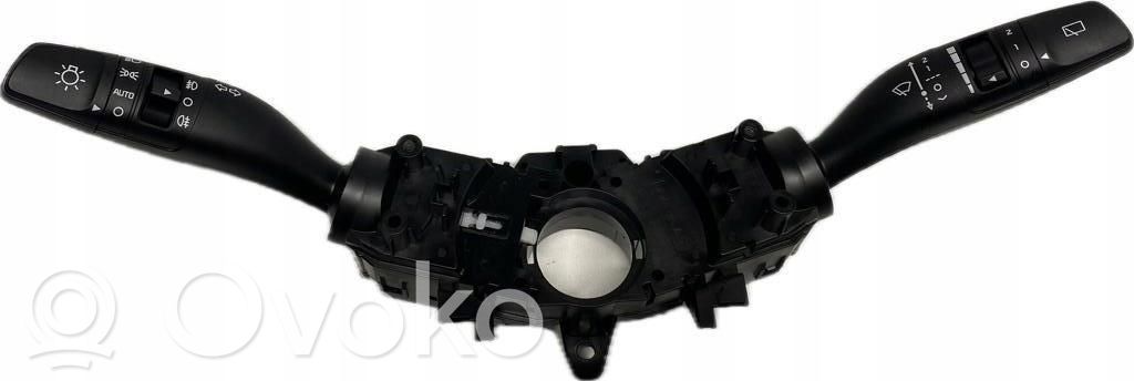 KIA Rio Bouton interrupteur de commande d'essuie-glace de phare 