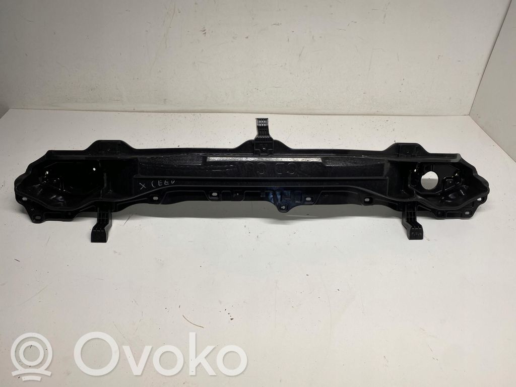 KIA Xceed Takapuskurin tukipalkki 