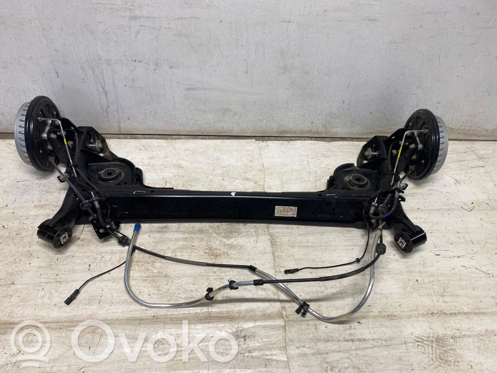 Renault Clio V Aizmugurējā tilta sija ar reduktoru 