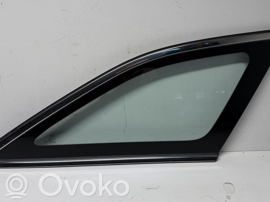 KIA Ceed Vidrio lateral trasero 