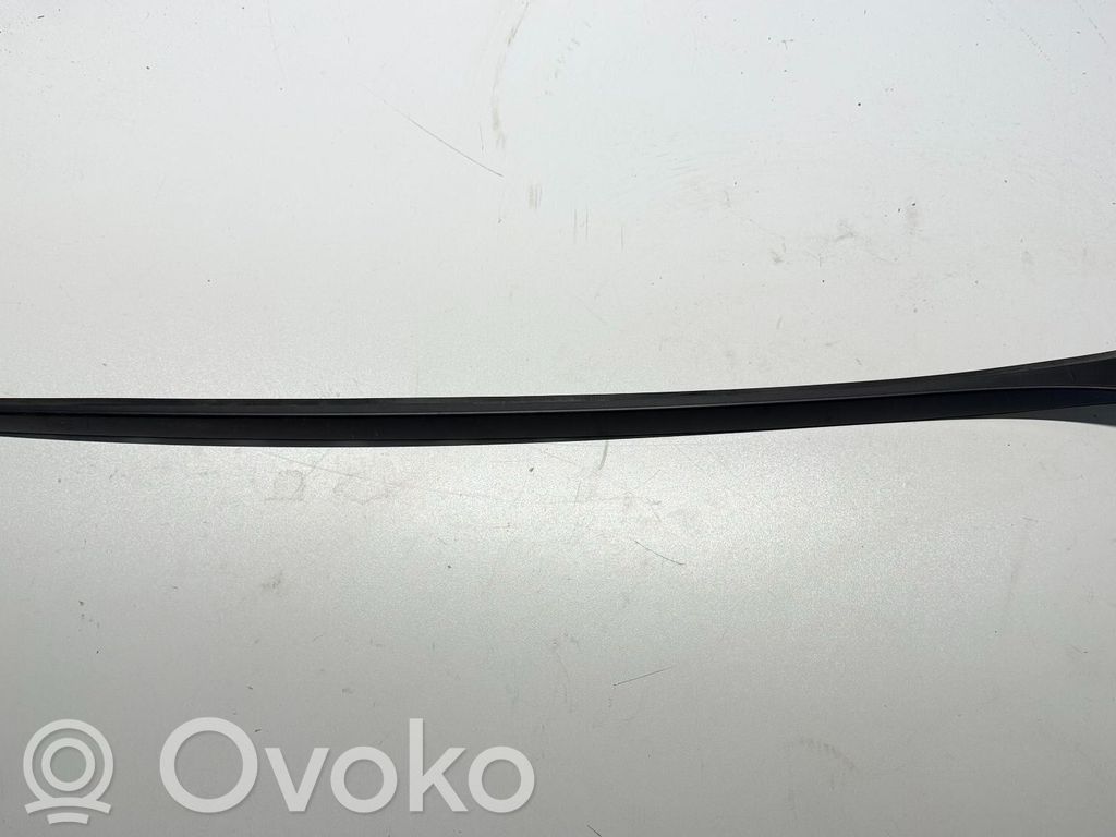 KIA Ceed A-pilarin verhoilu 