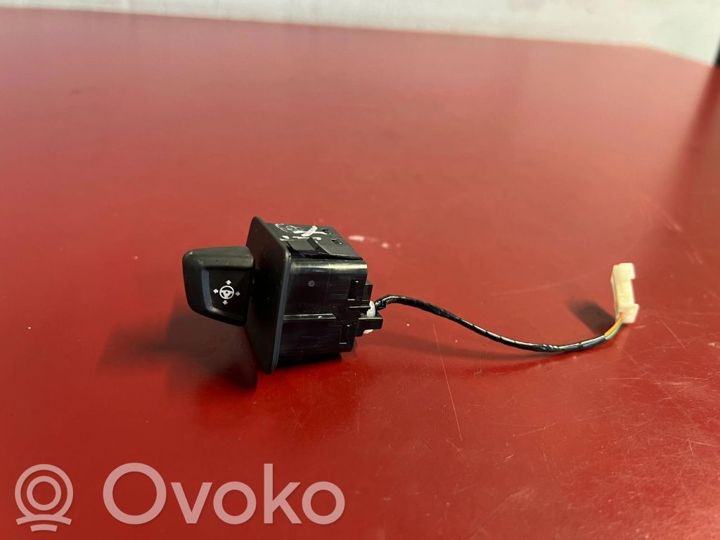 BMW iX Steering wheel adjustment switch 
