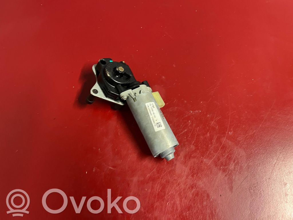 BMW X3 F25 Istuimen säätömoottori 