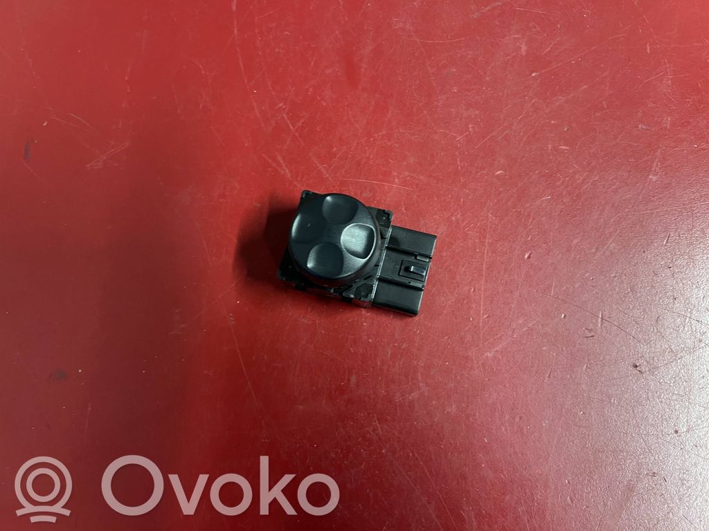 Chrysler Pacifica Seat adjustment knob 