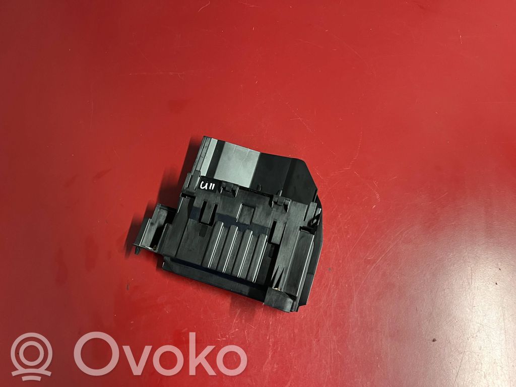 BMW X1 U11 Engine control unit box 