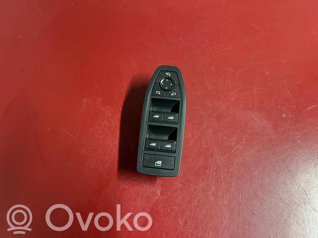 BMW X1 U11 Electric window control switch 