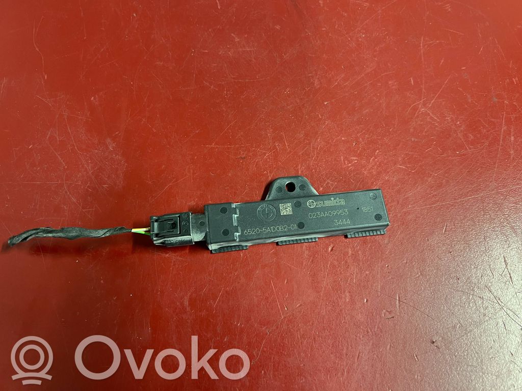 BMW X1 U11 Antenne intérieure accès confort 