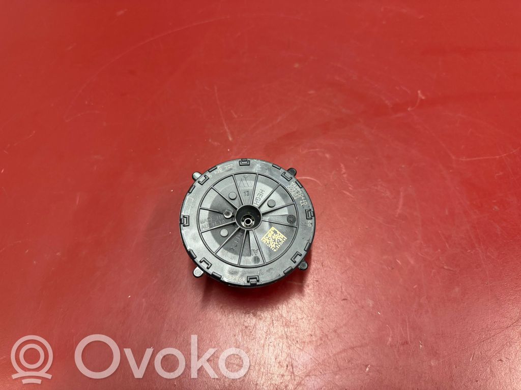 Element lusterka bocznego drzwi przednich   5A292C7