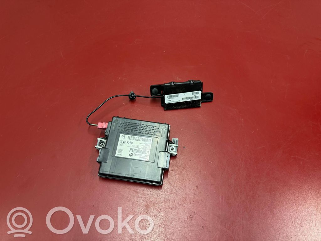 Chrysler Pacifica Beraktės sistemos KESSY (keyless) valdymo blokas/ modulis 