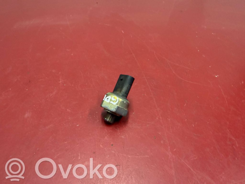 BMW X3 G01 Oil pressure sensor 