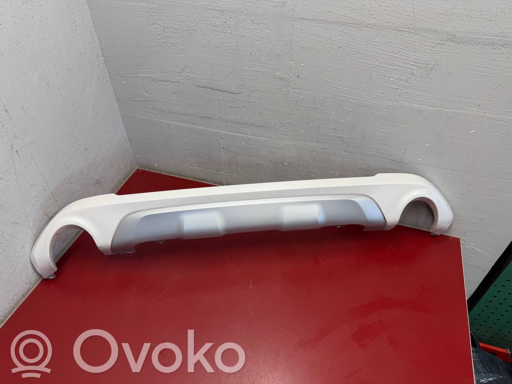 BMW X1 F48 F49 Apdailinė galinio bamperio juosta 
