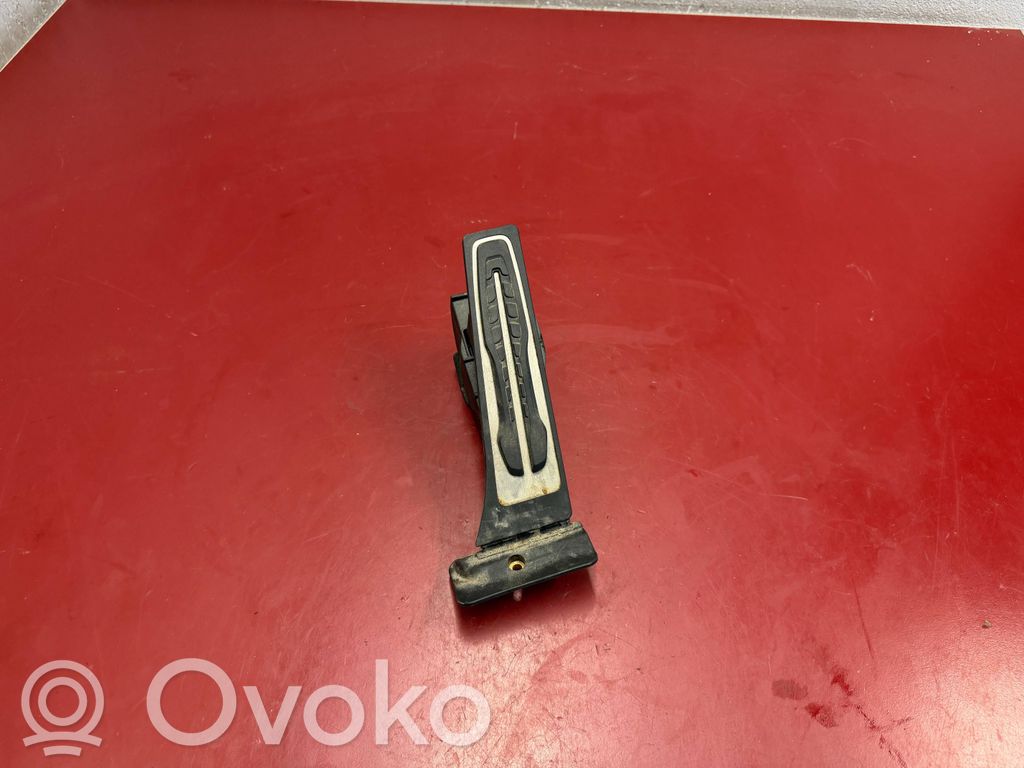 BMW X1 U11 Gaspedal 