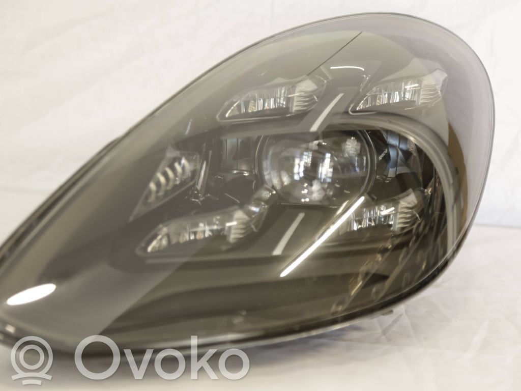 Porsche Panamera (971) Lampa przednia 